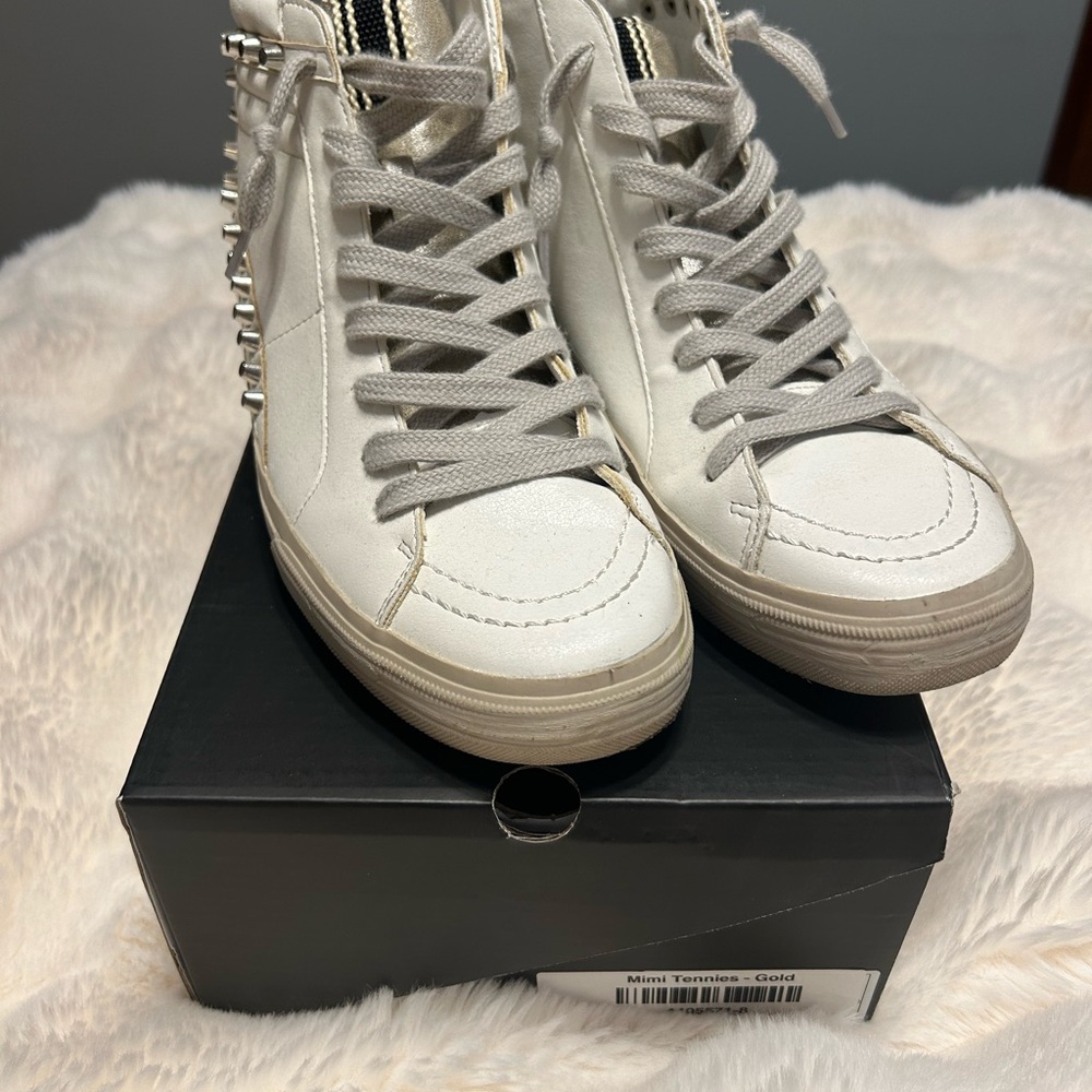 ShuShop Studded High-Top Sneakers - Picture 2 of 3